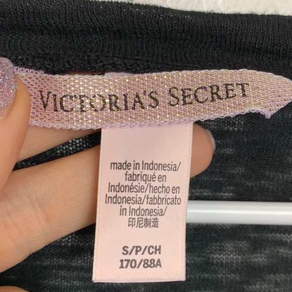 Victoria's Secret Black Sheer Lightweight Scoop Neck Sweater - Picture 3 of 4